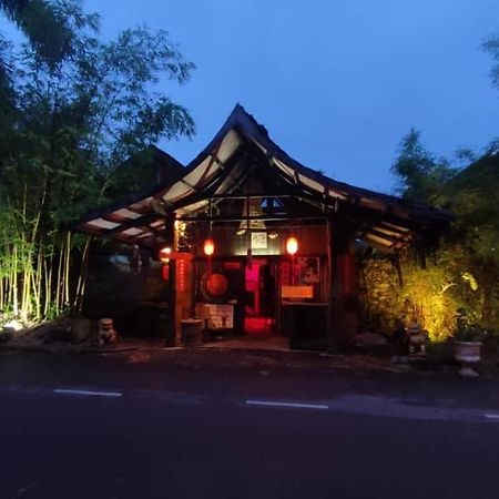 The Secret Sanctuary Boutique Cottage Kuching Dış mekan fotoğraf